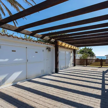 Charming On The Seafront 빌라 *