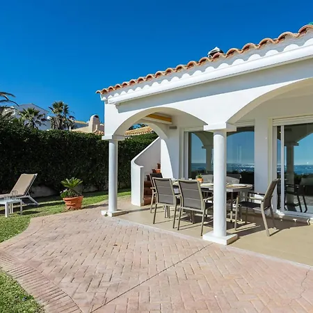 Charming On The Seafront 마르베야