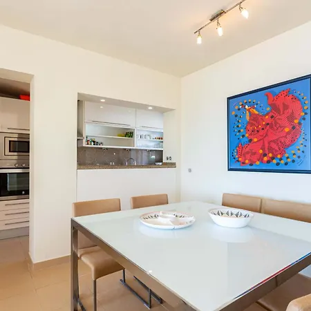 Charming On The Seafront 빌라 *